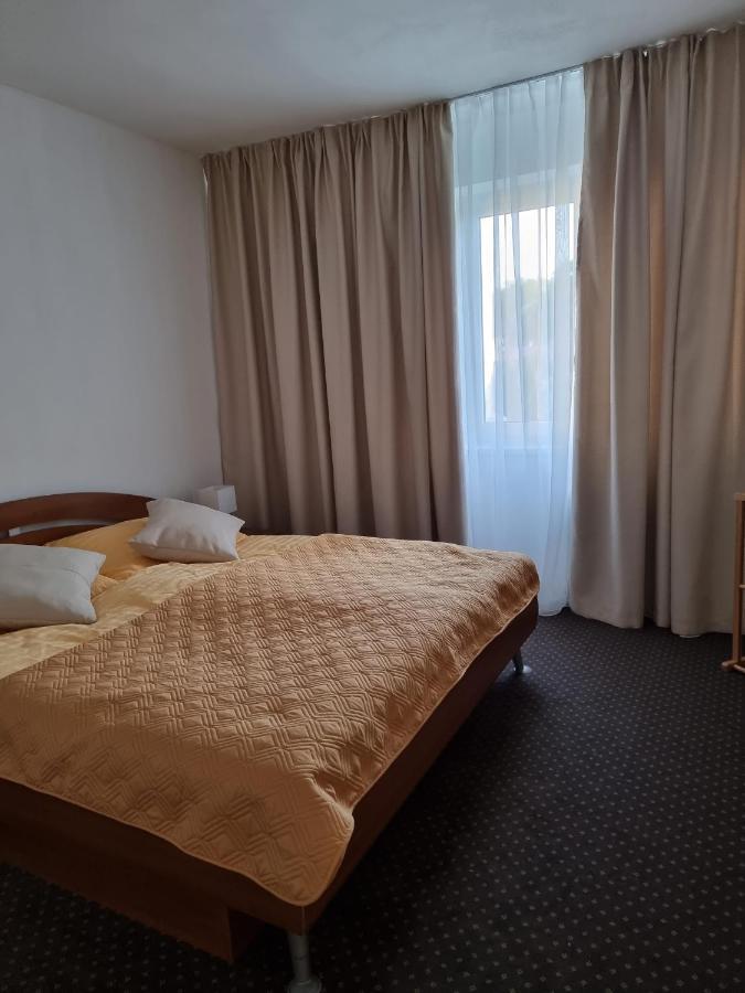 Bivio Apartment Dolna Banská Štiavnica Buitenkant foto